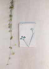 Load image into Gallery viewer, Silent walk